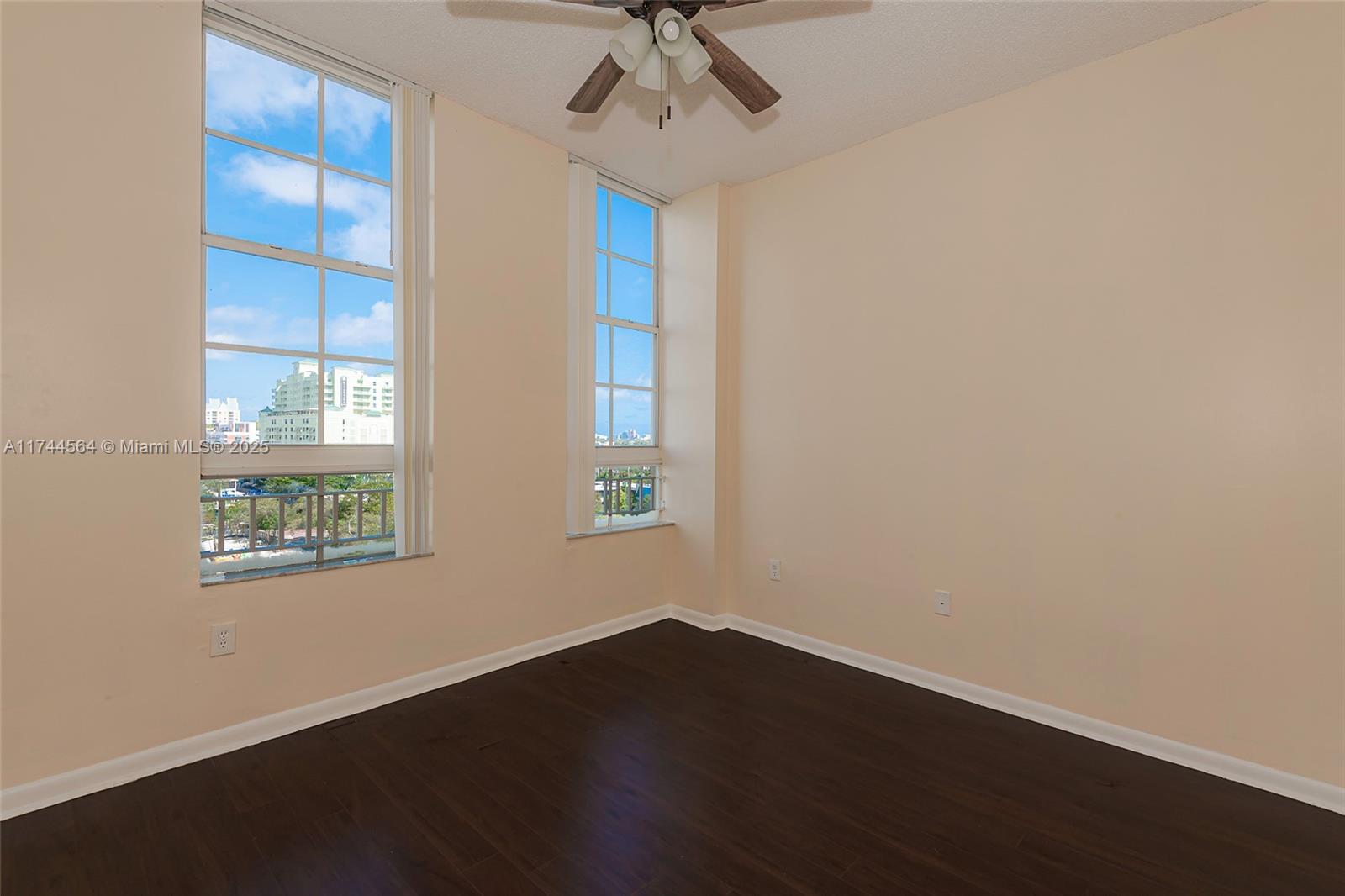 520 SE 5th Ave # 2708