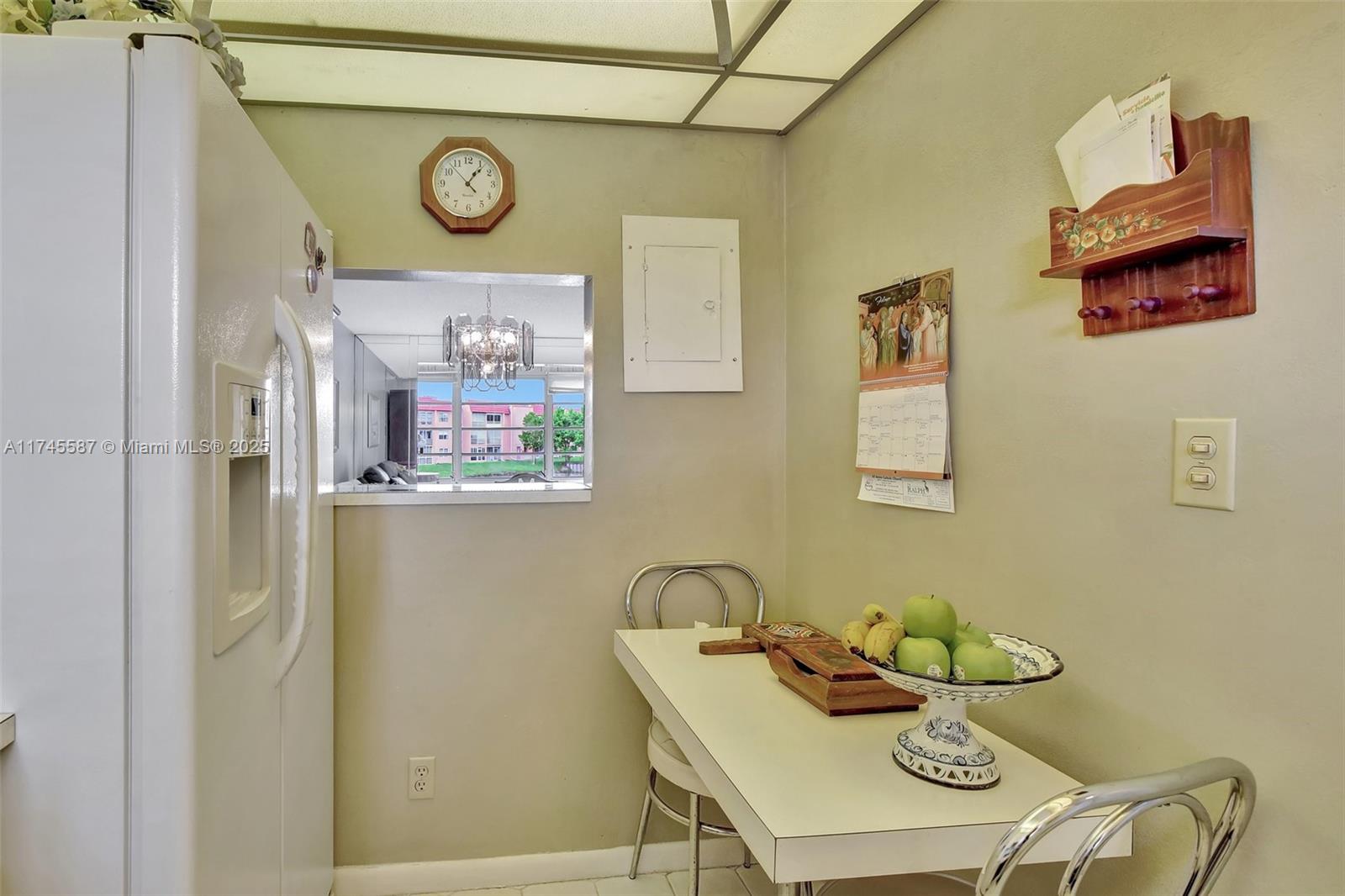 9181 Sunrise Lakes Blvd Unit: 210