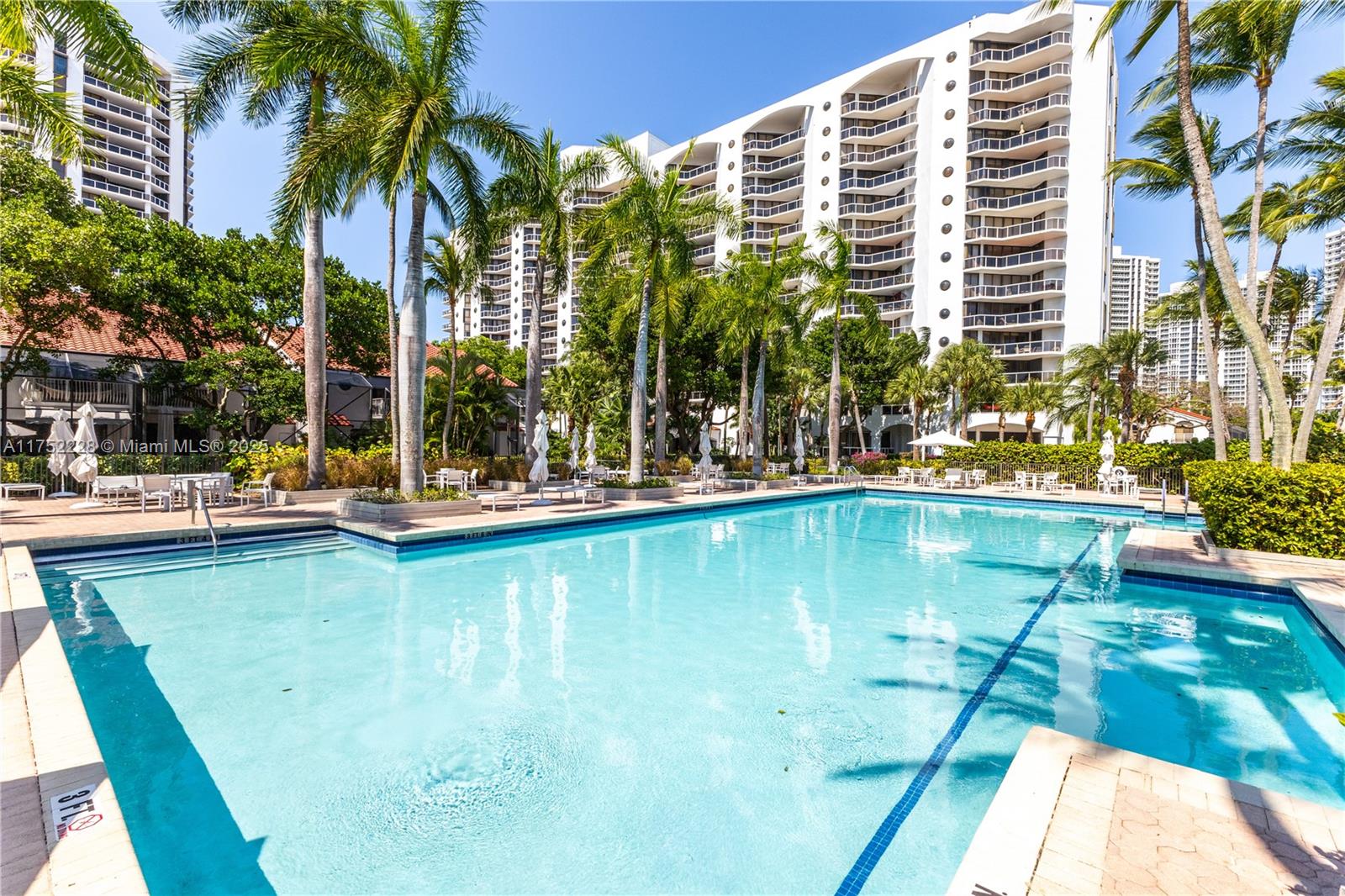 3640 Yacht Club Dr # 1209