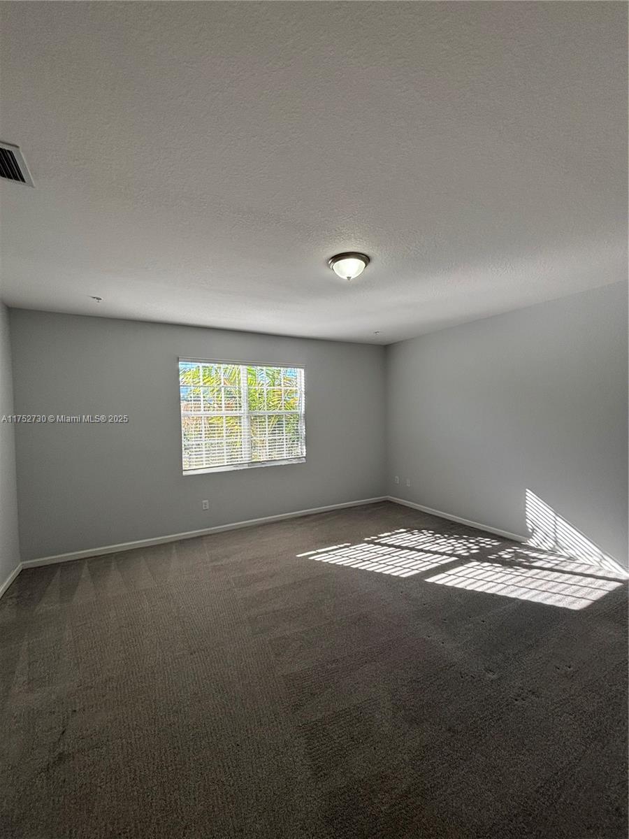 725 SW 3rd Ave # 725