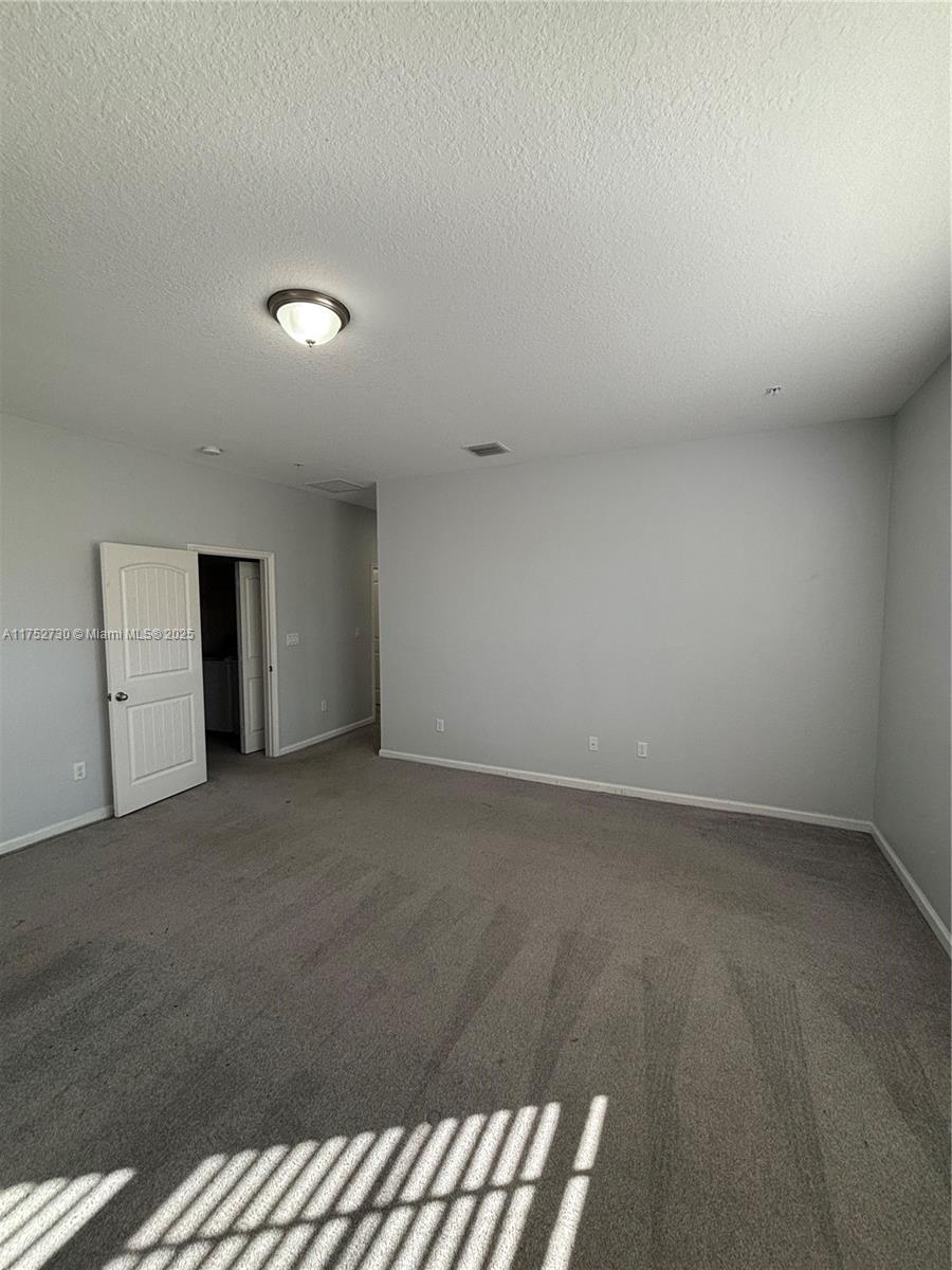 725 SW 3rd Ave # 725