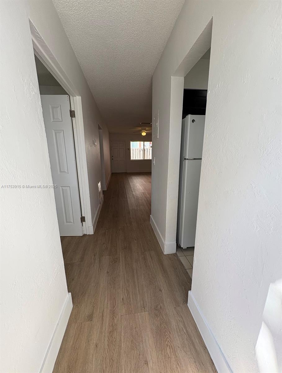 446 SW 4th Ave # 2