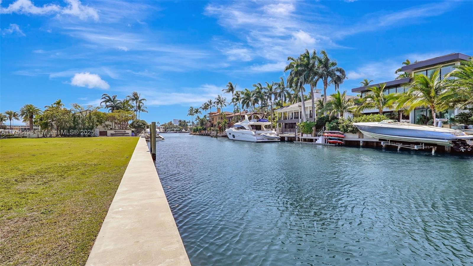 515 Lido Dr