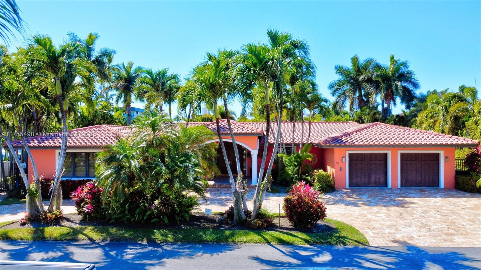 515 Lido Dr