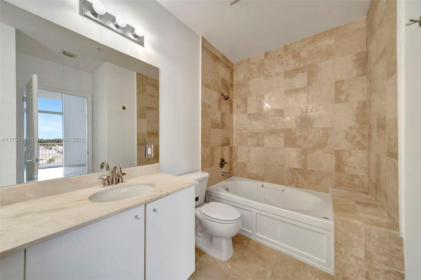 2100 Van Buren St # 520