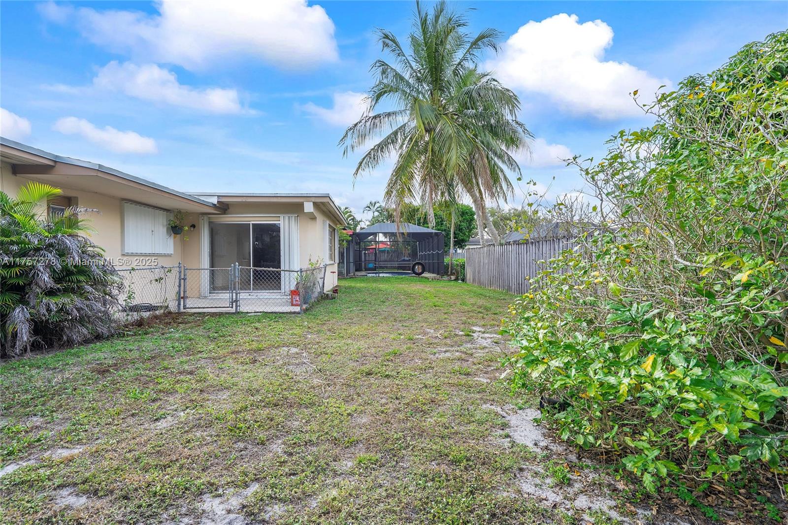 8301 NW 17th Ct