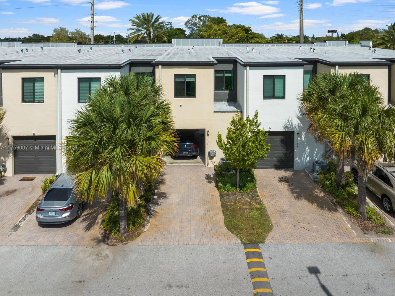 2156 NW 6th St # 2156