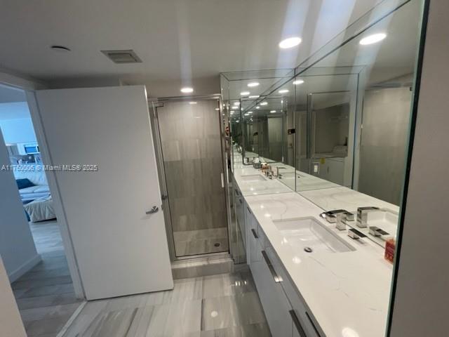 16425 Collins Ave # 1912
