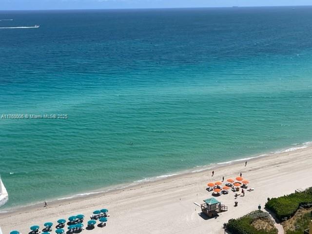 16425 Collins Ave # 1912