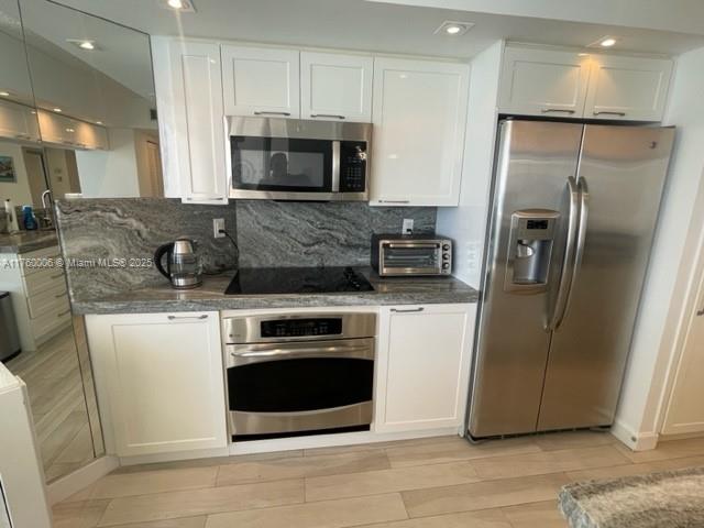 16425 Collins Ave # 1912