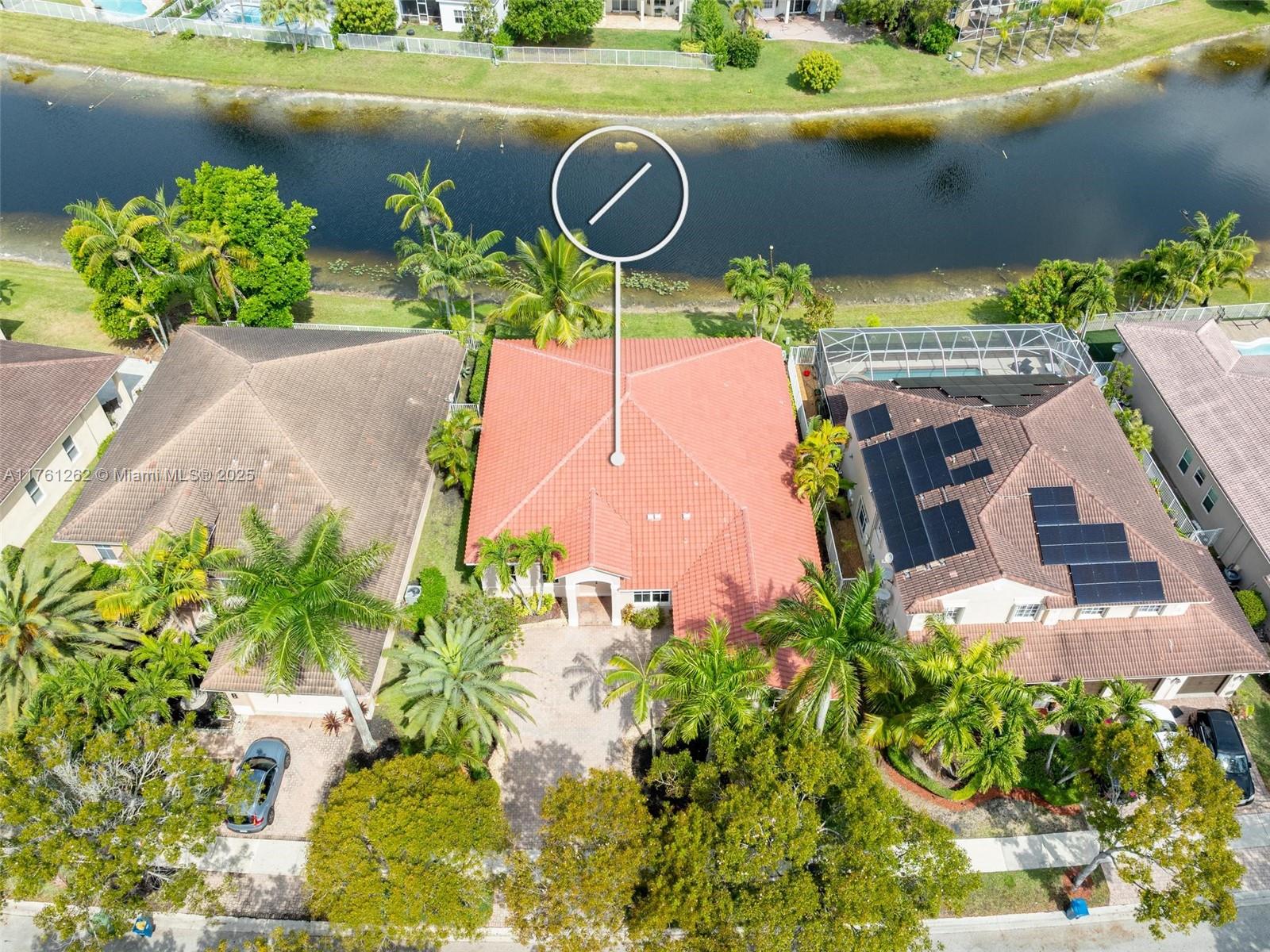 1636 Blue Jay Cir