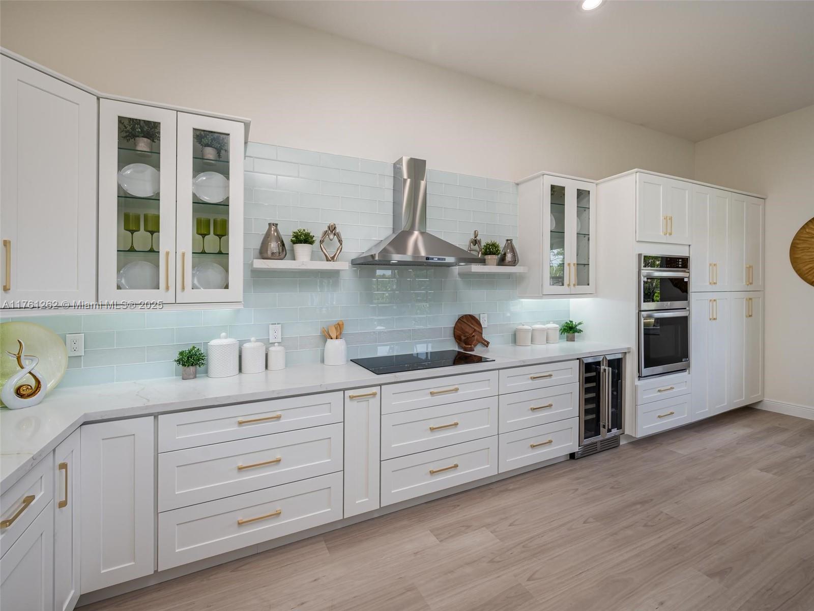1636 Blue Jay Cir
