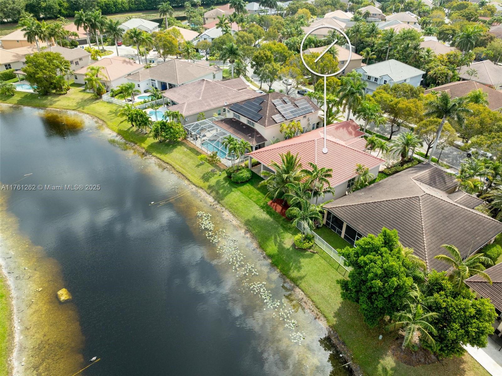 1636 Blue Jay Cir