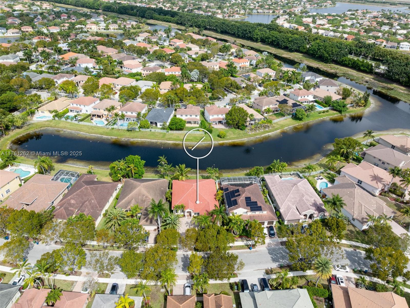 1636 Blue Jay Cir