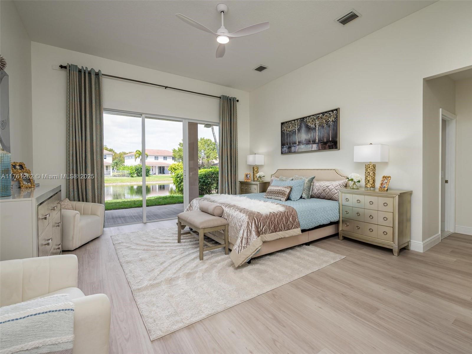 1636 Blue Jay Cir