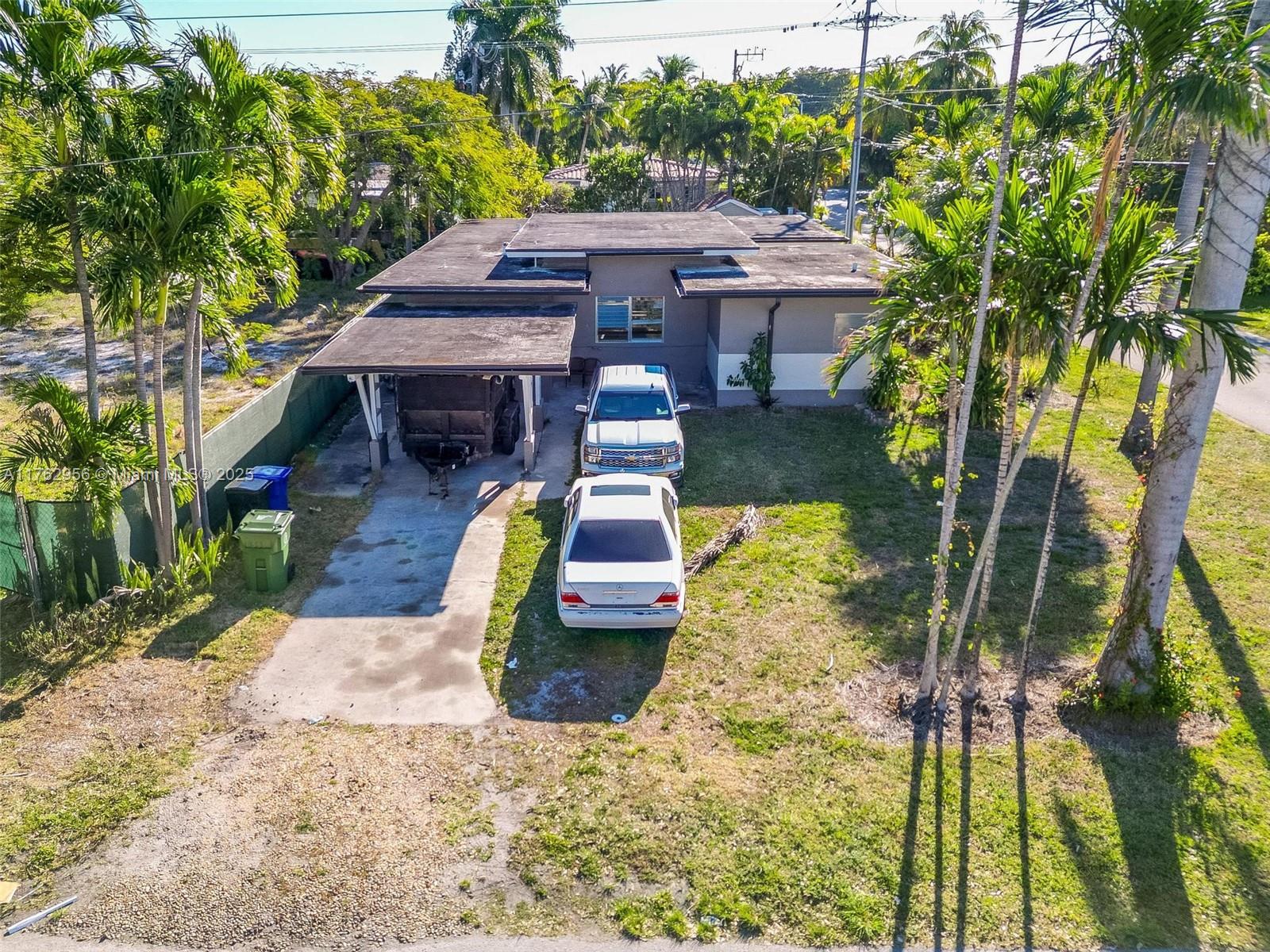 1601 NE 14th St