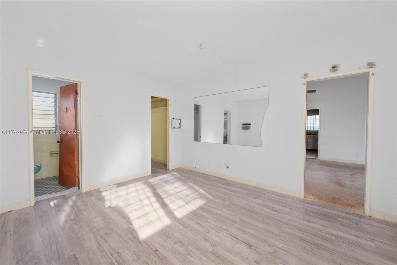 1601 NE 14th St