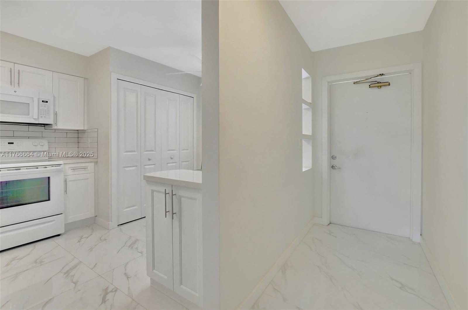 260 NW 76th Ave # 301