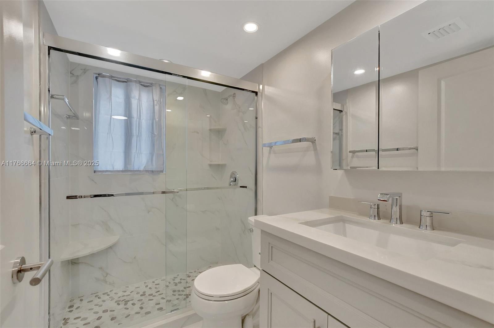 260 NW 76th Ave # 301