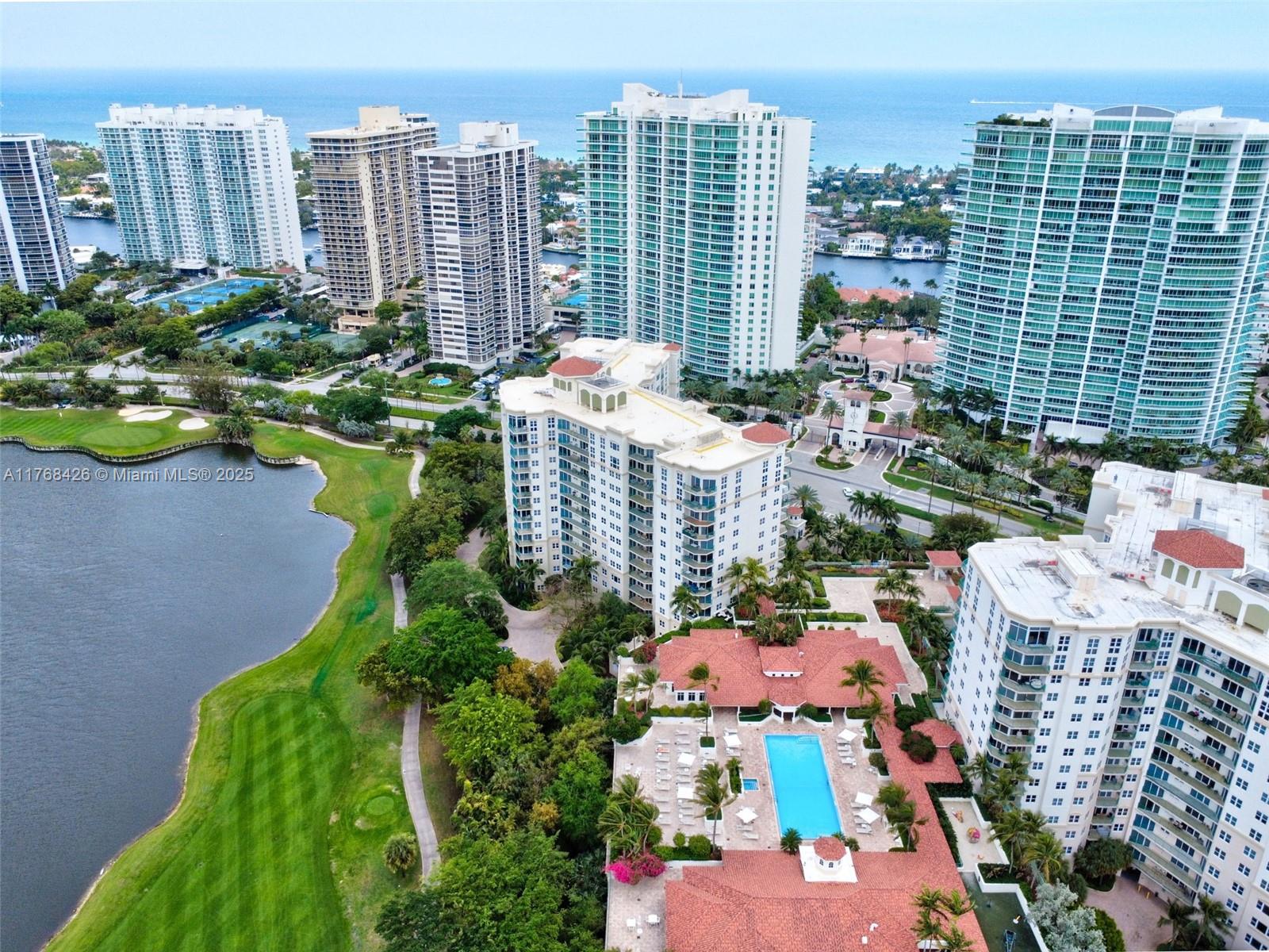 20000 E Country Club Dr # 802