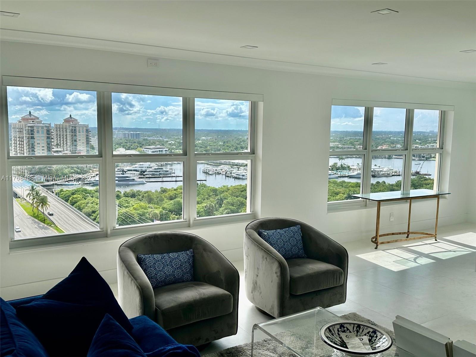 3000 E Sunrise Blvd Unit: PHG