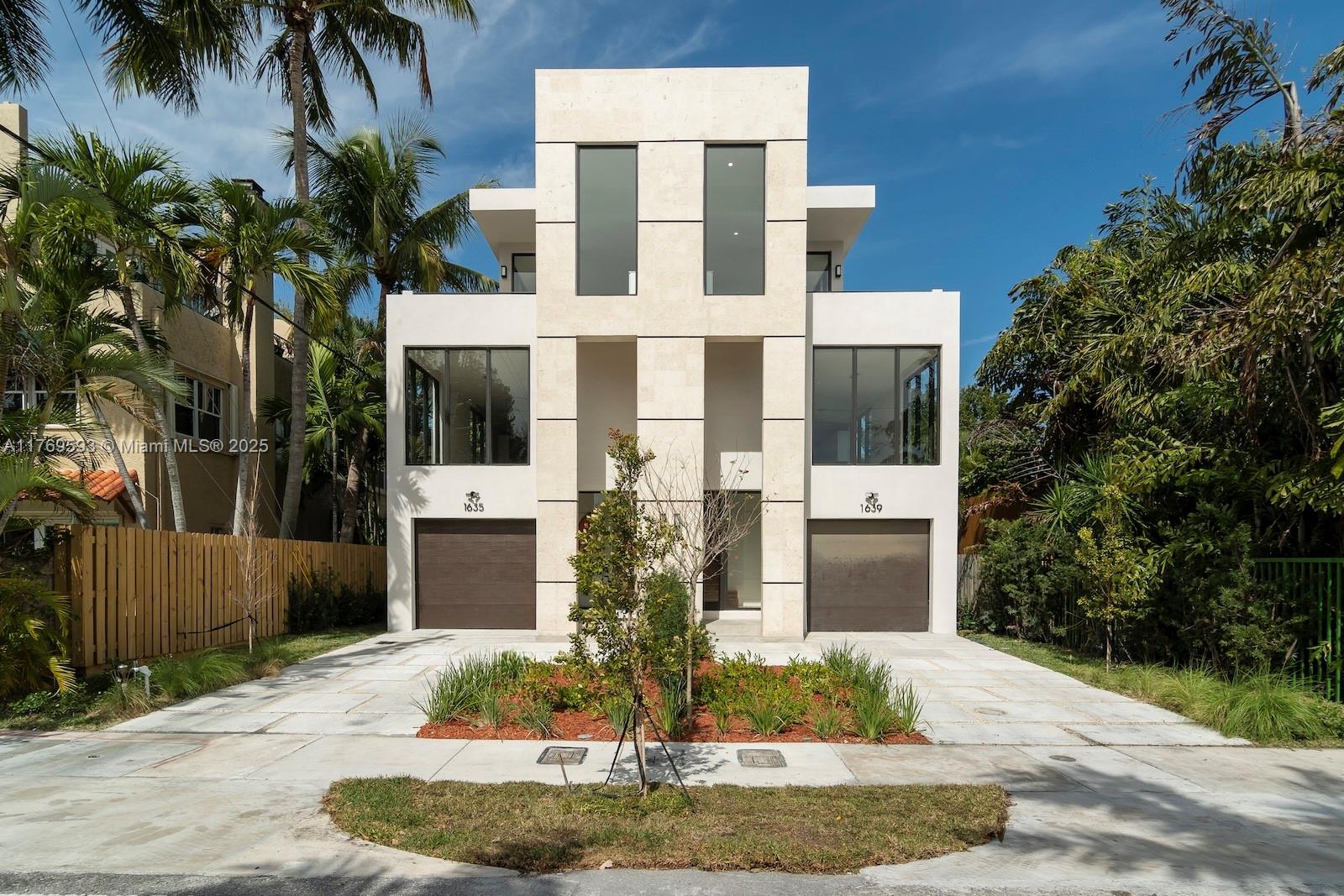 1639 E Broward Blvd