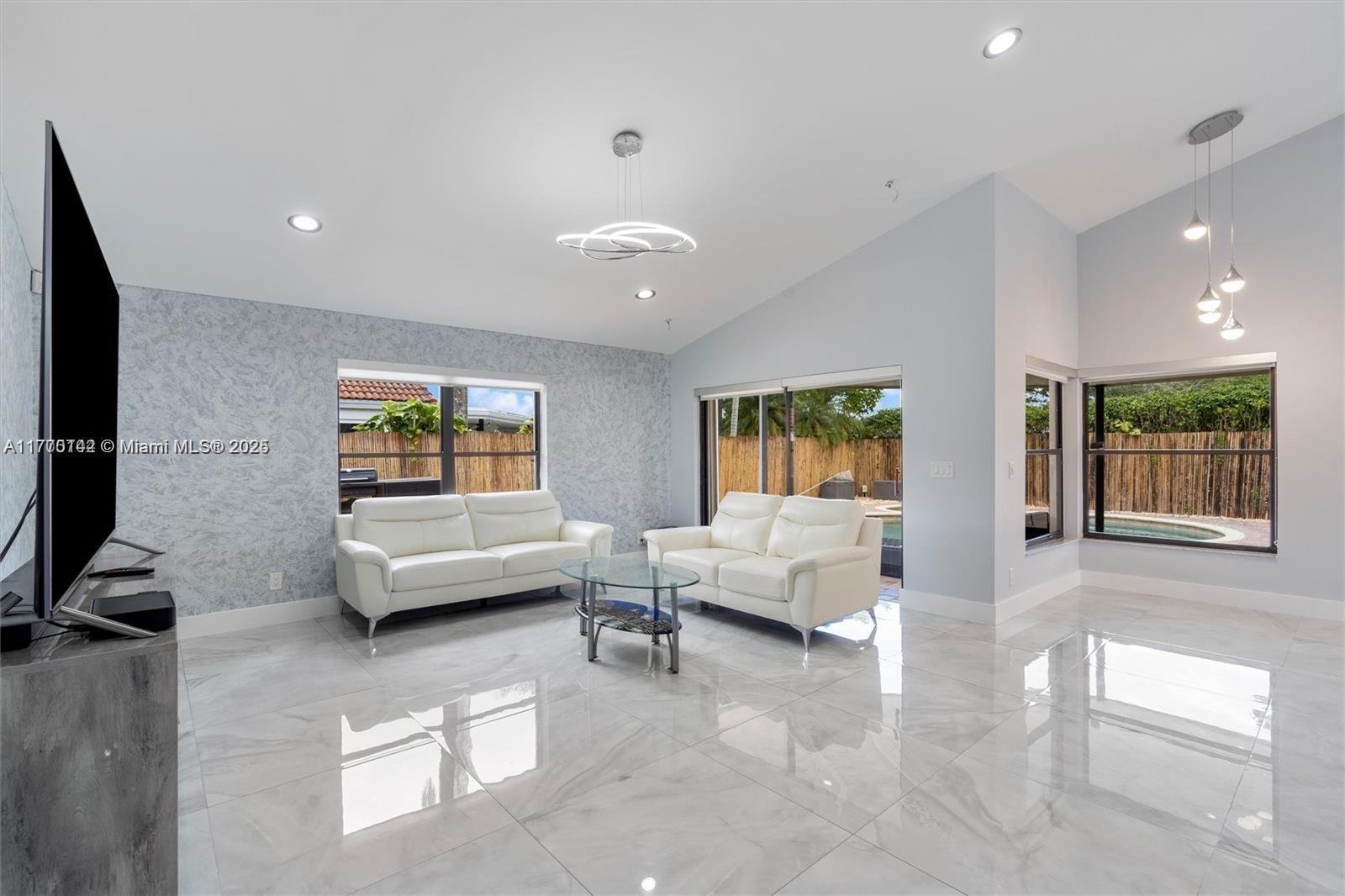 9603 Southern Pines Ct
