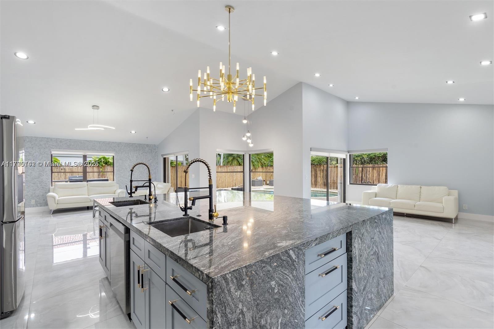 9603 Southern Pines Ct