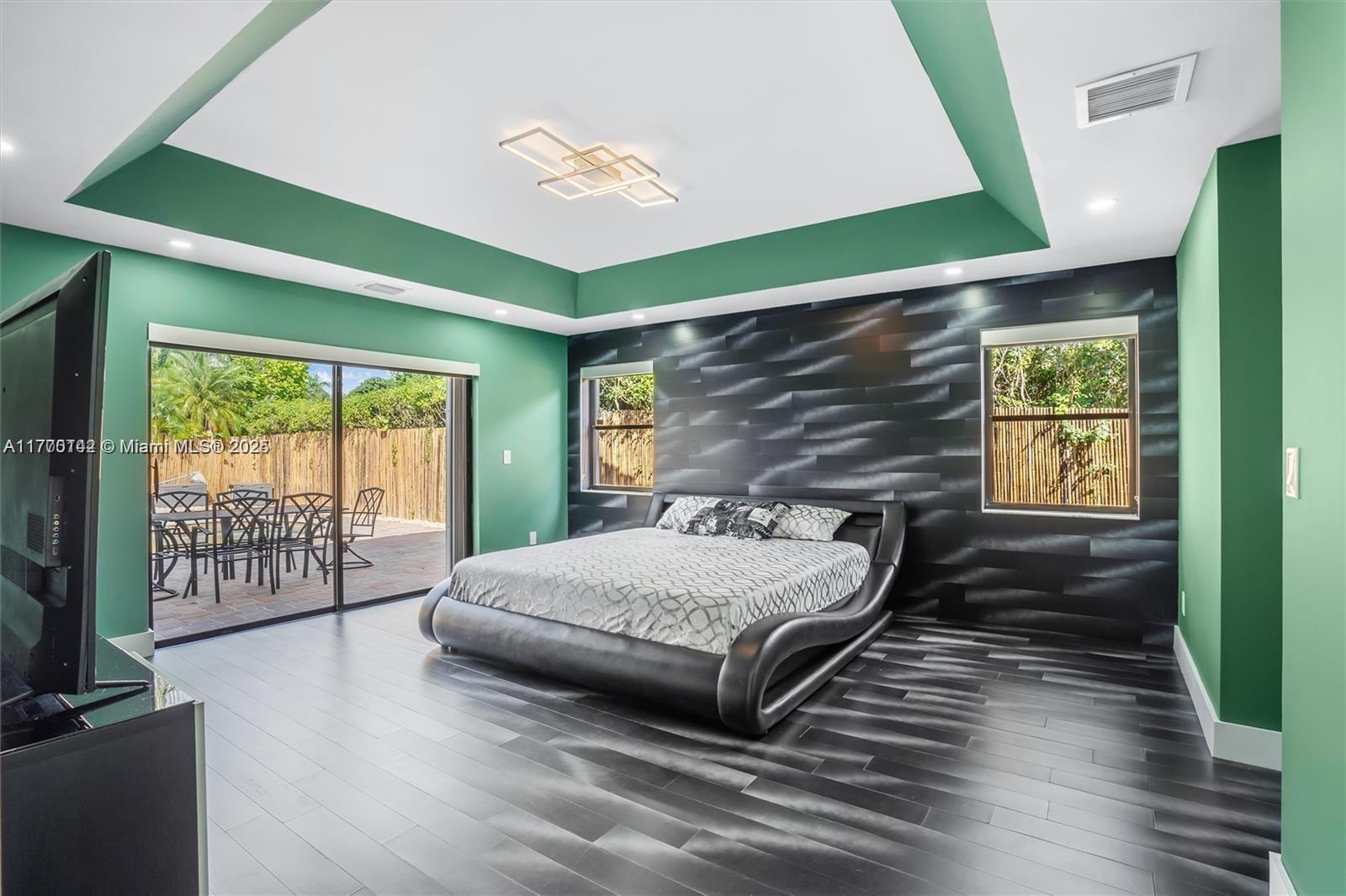 9603 Southern Pines Ct