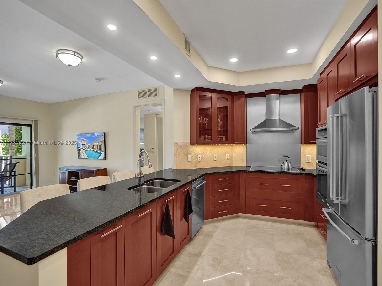 2509 N Ocean Blvd # 376