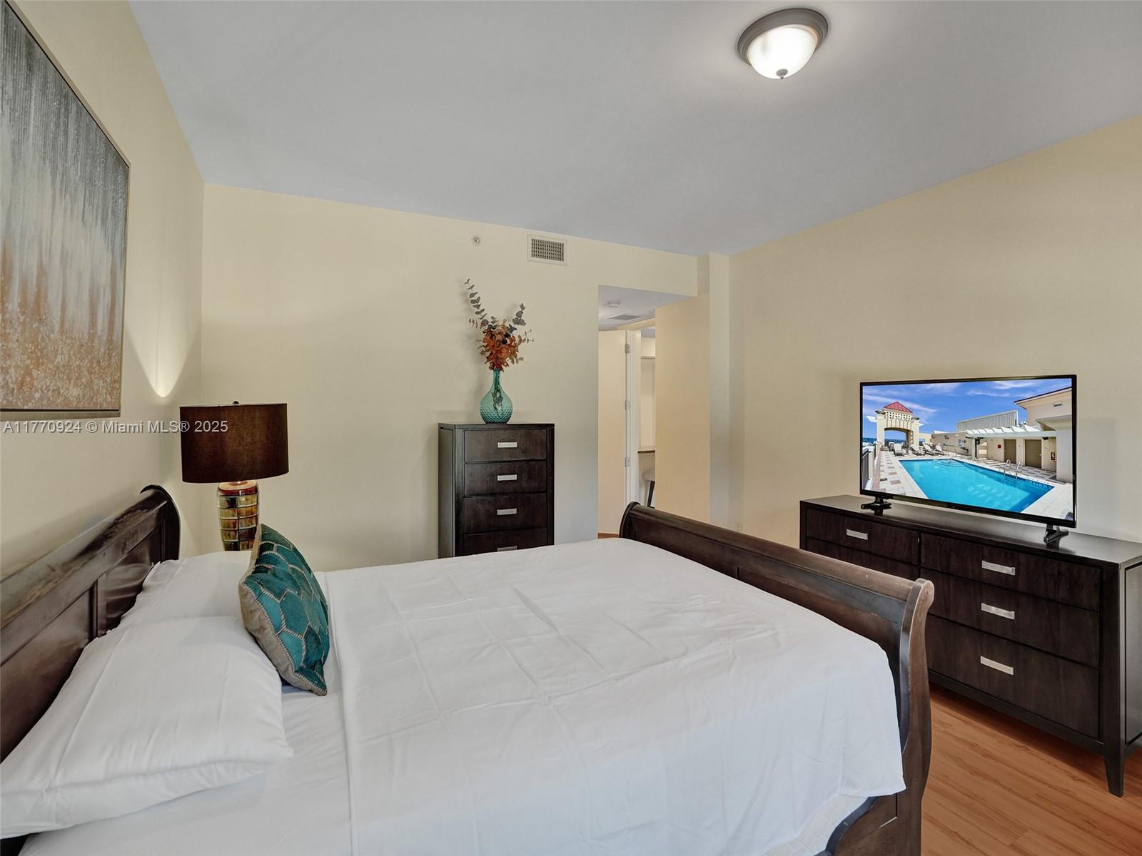 2509 N Ocean Blvd # 376
