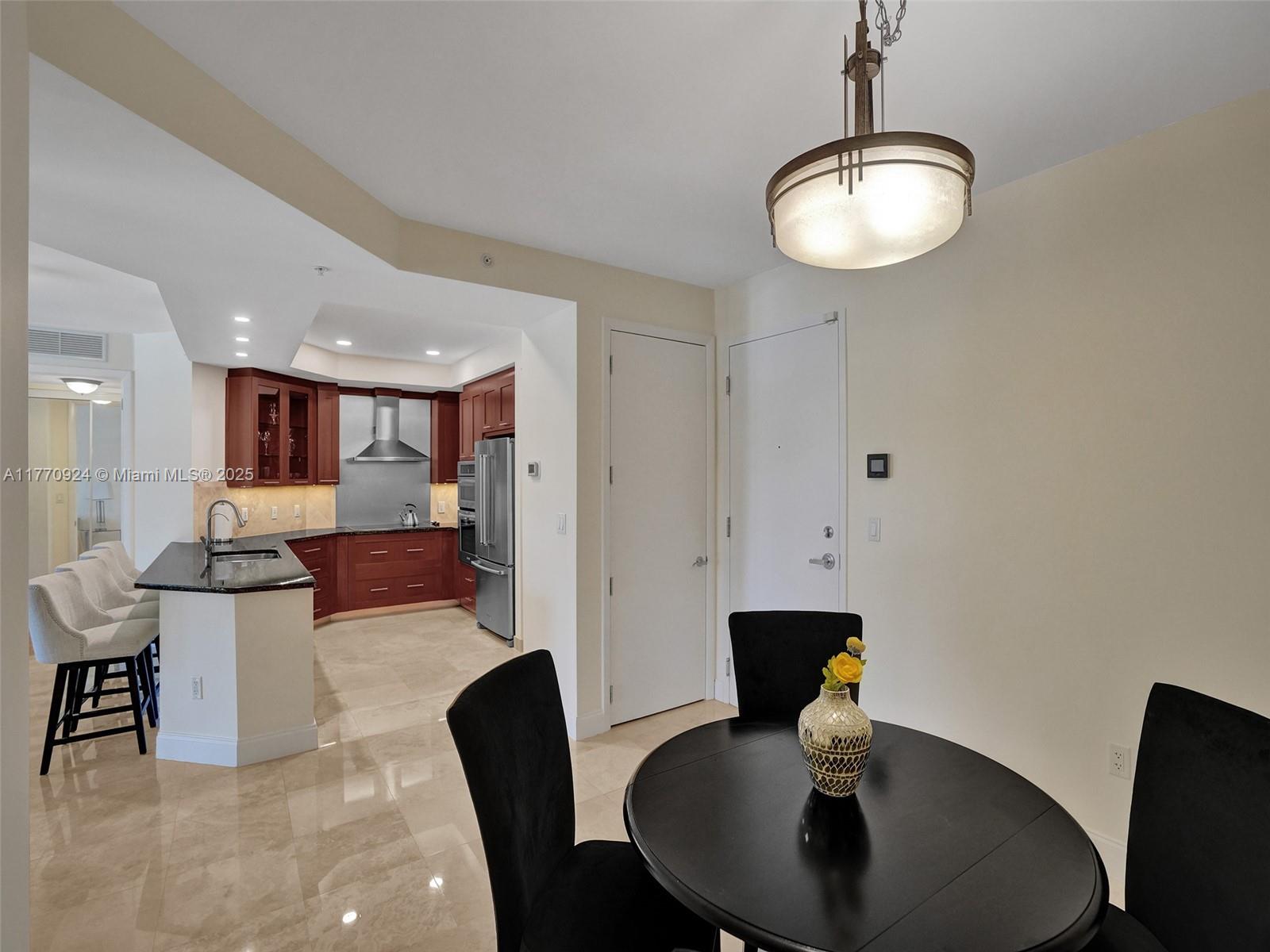 2509 N Ocean Blvd # 376