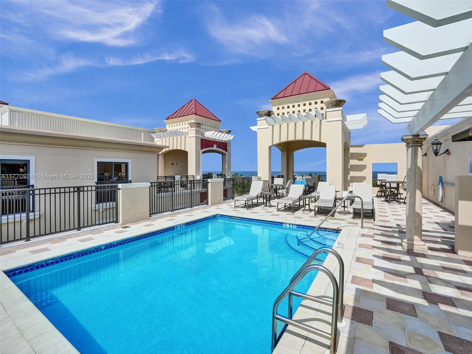 2509 N Ocean Blvd # 376
