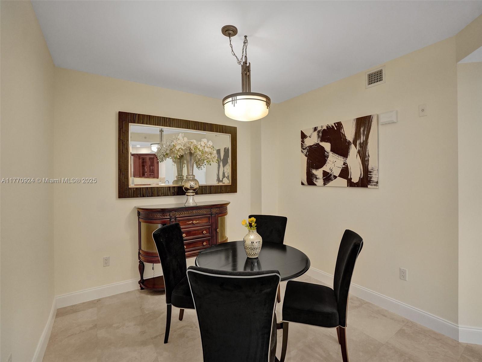 2509 N Ocean Blvd # 376