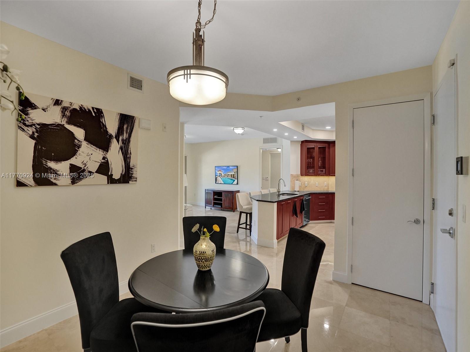 2509 N Ocean Blvd # 376