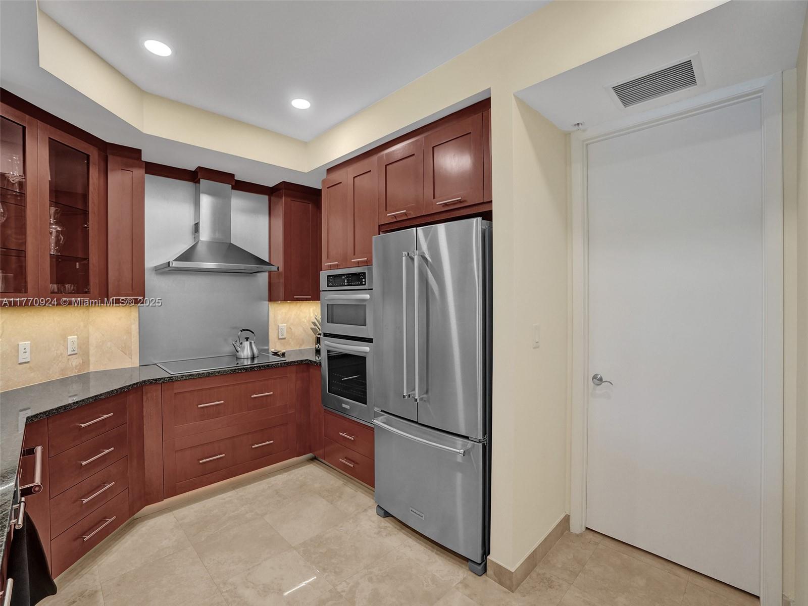 2509 N Ocean Blvd # 376