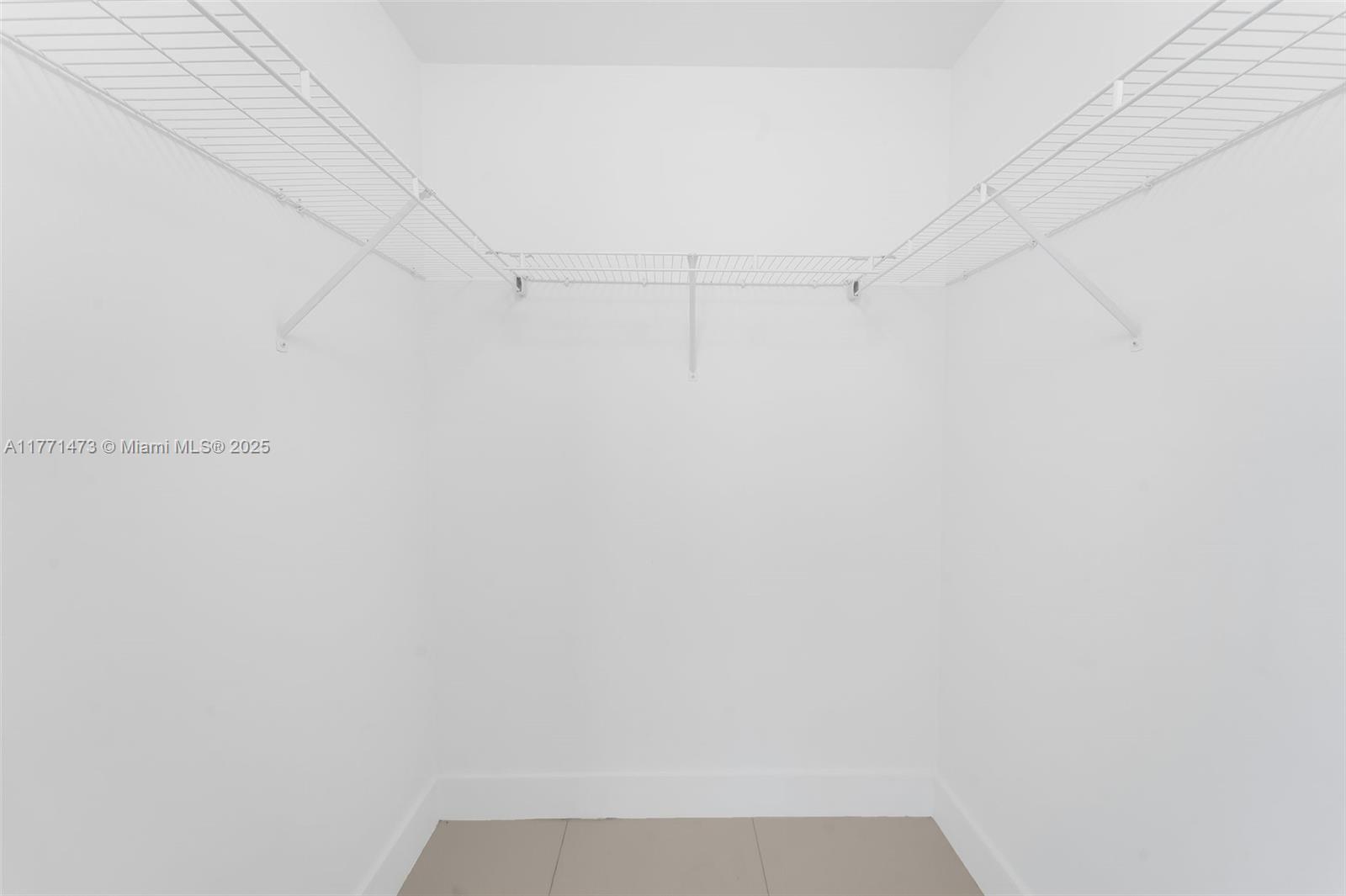 79 SW 12th St Unit: 2108-S
