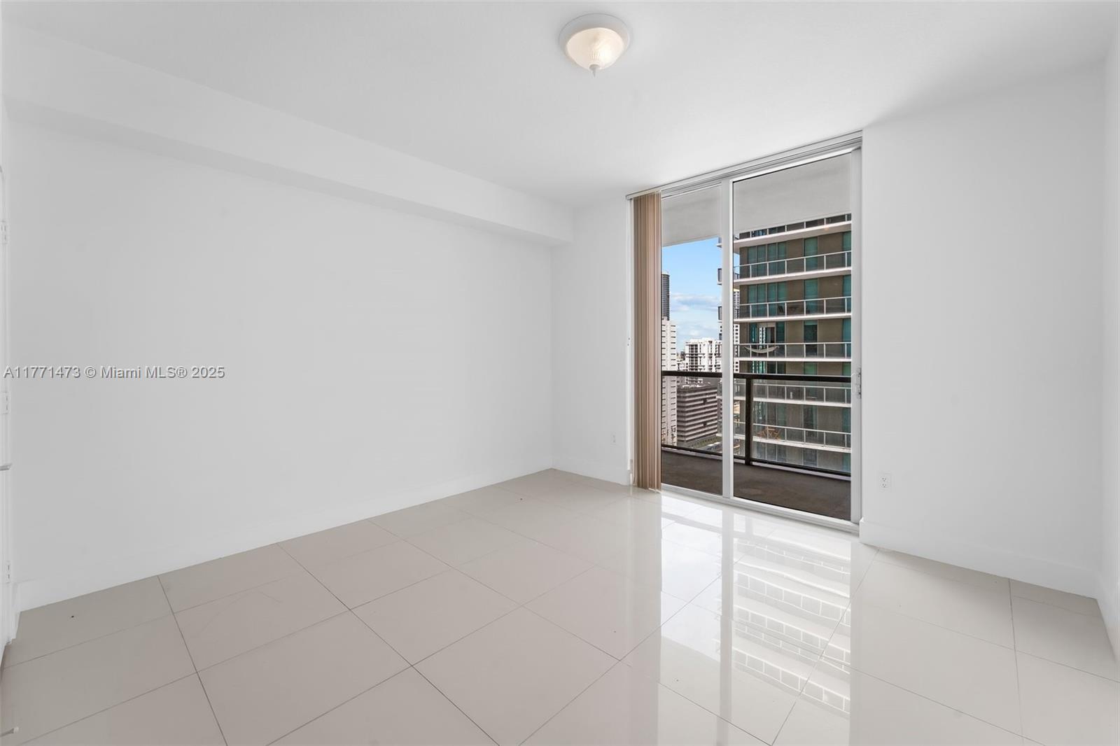 79 SW 12th St Unit: 2108-S