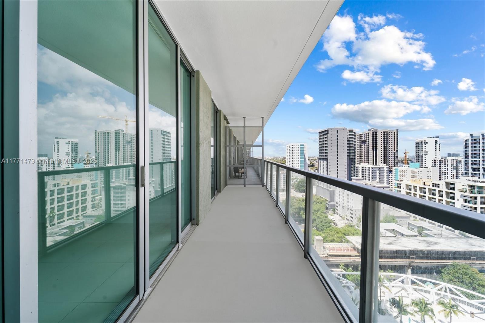 79 SW 12th St Unit: 2108-S