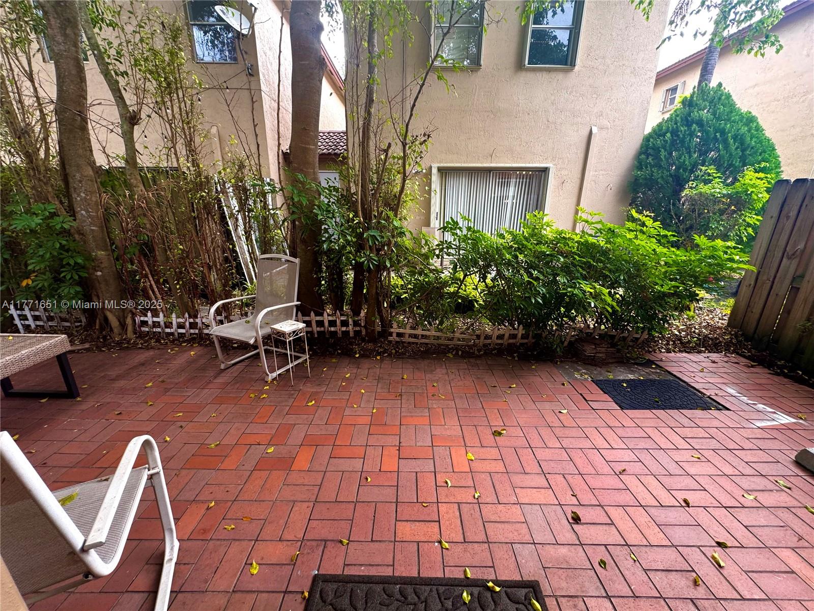 16224 Emerald Cove Rd # 16224