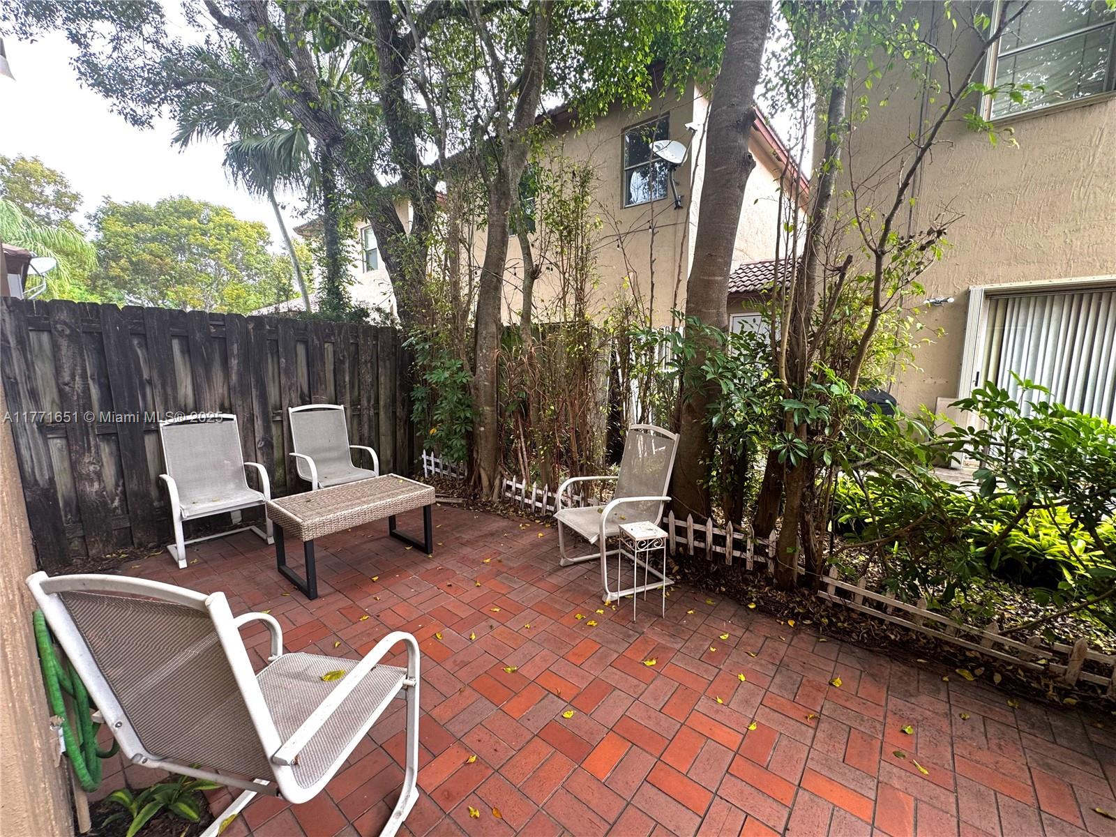 16224 Emerald Cove Rd # 16224