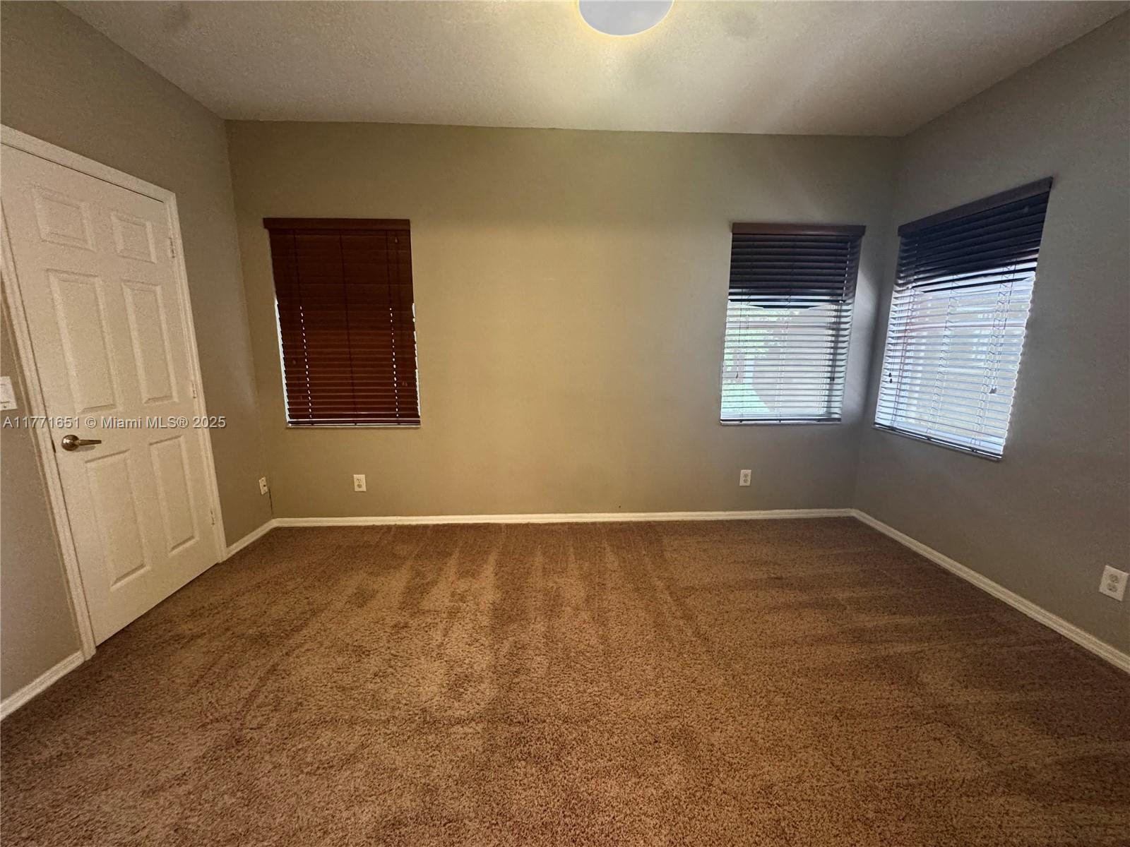 16224 Emerald Cove Rd # 16224