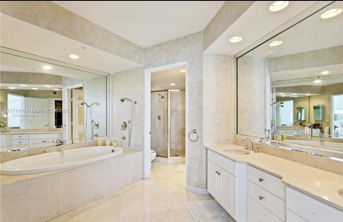 3370 Hidden Bay Dr # 1903