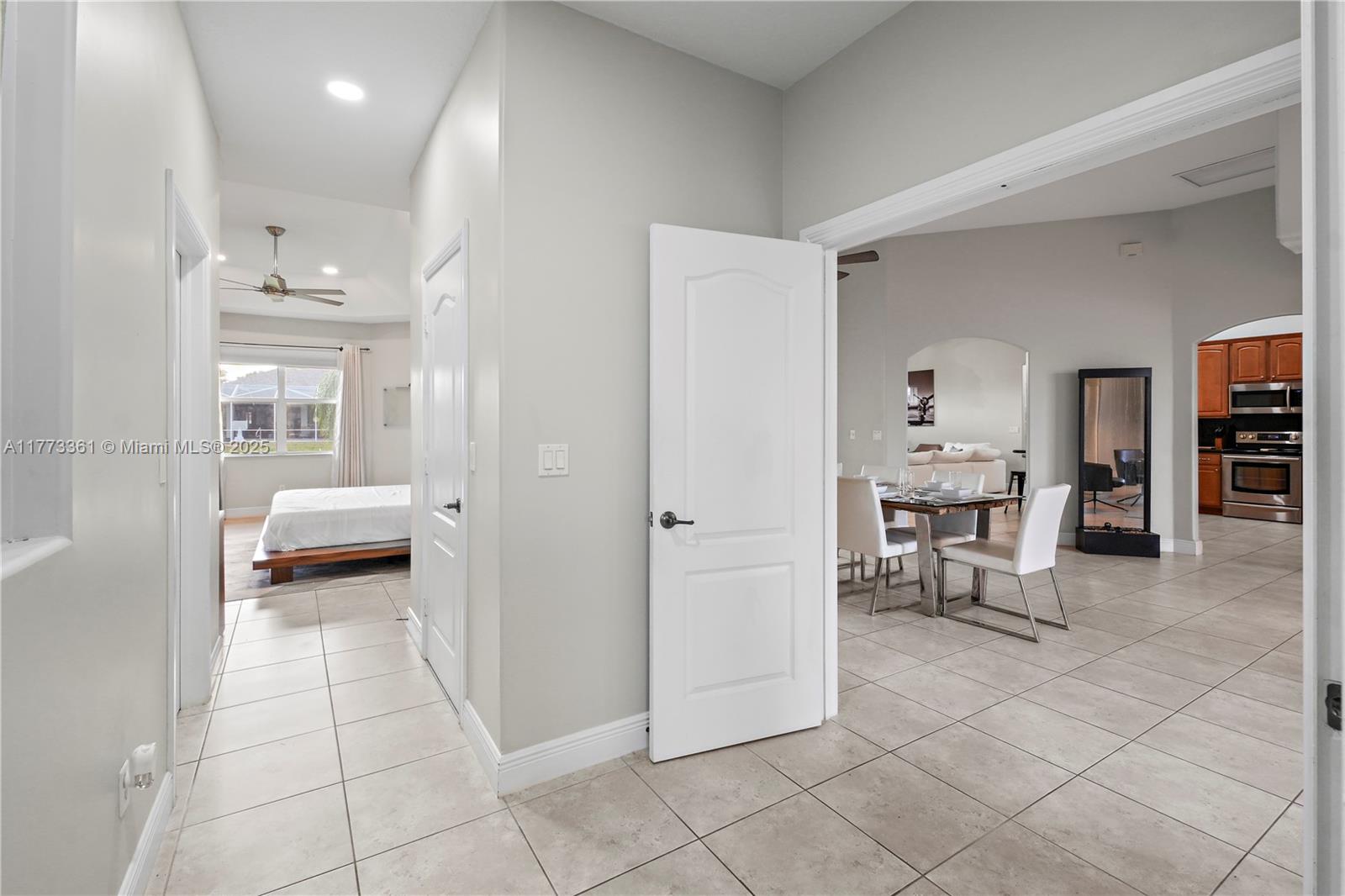 315 SE Fisk Rd, Port St. Lucie