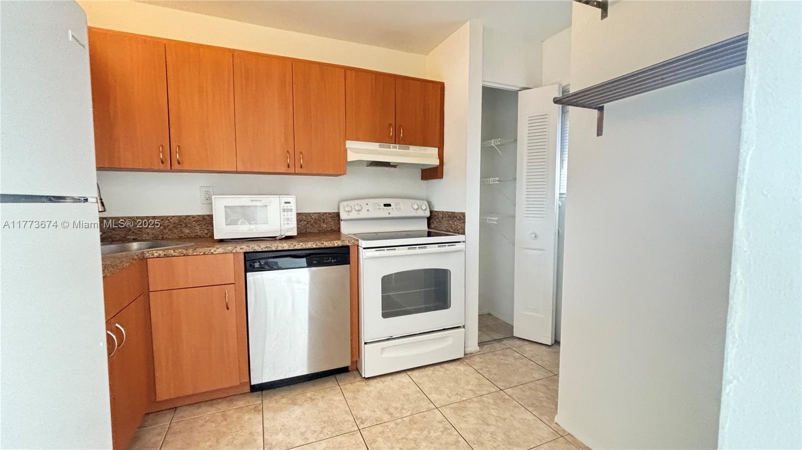 4501 NE 21st Ave # 307