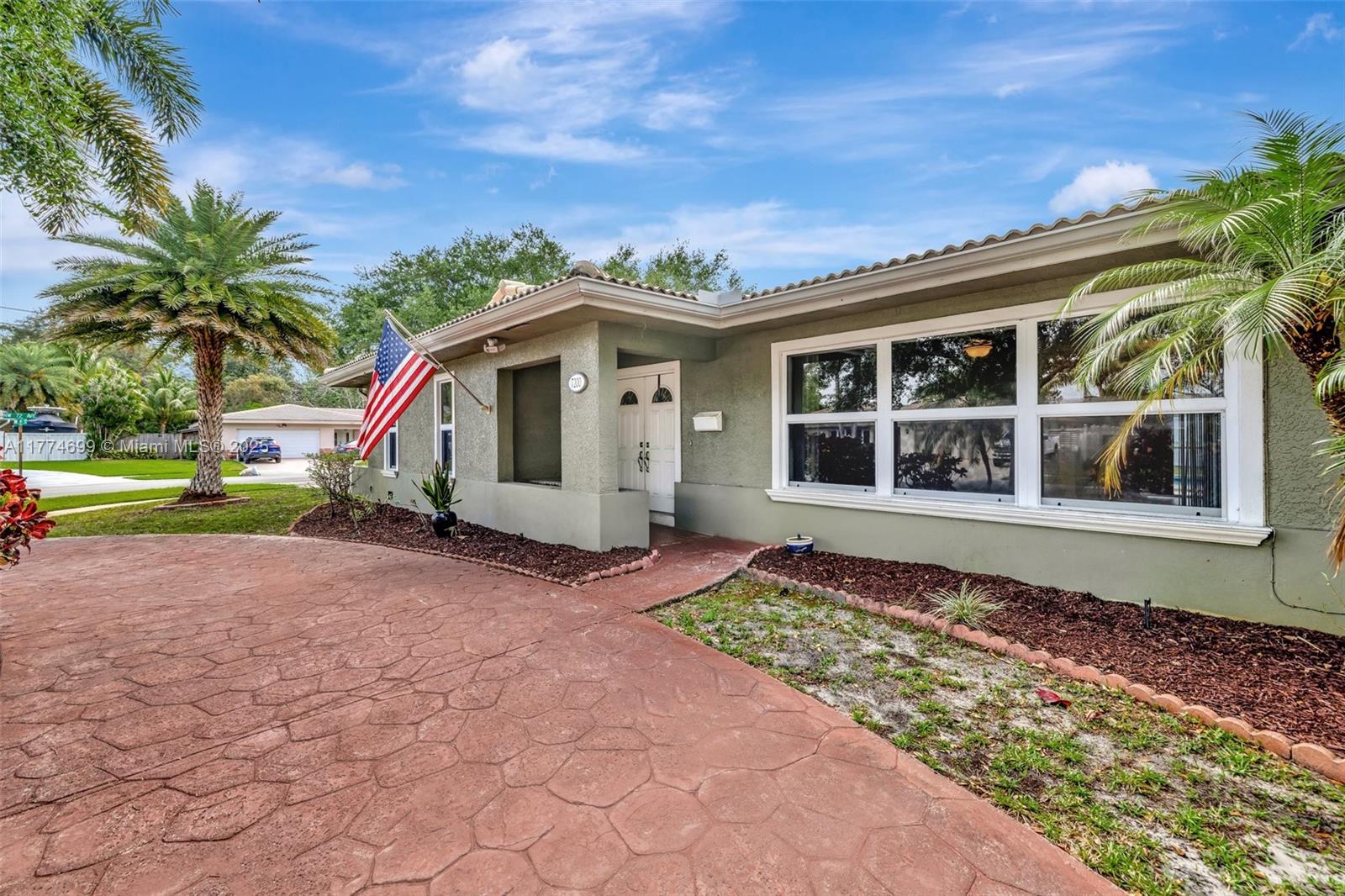 7200 NW 9th St