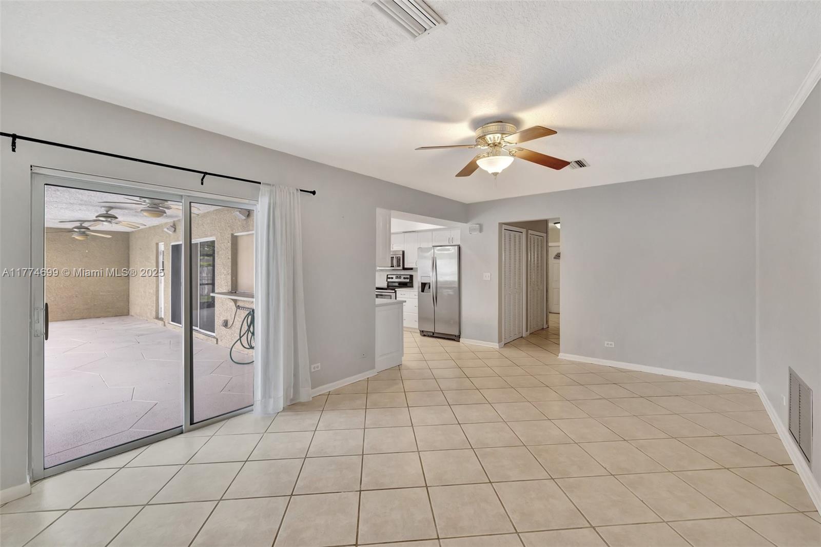 7200 NW 9th St