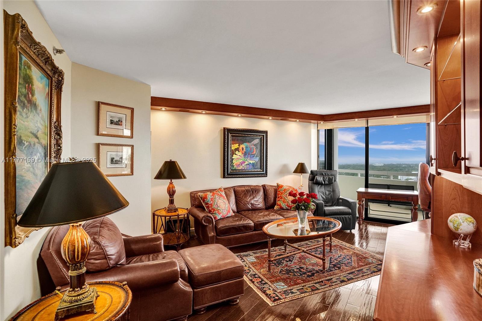 4000 Towerside Ter # 3 Unit: PH-3
