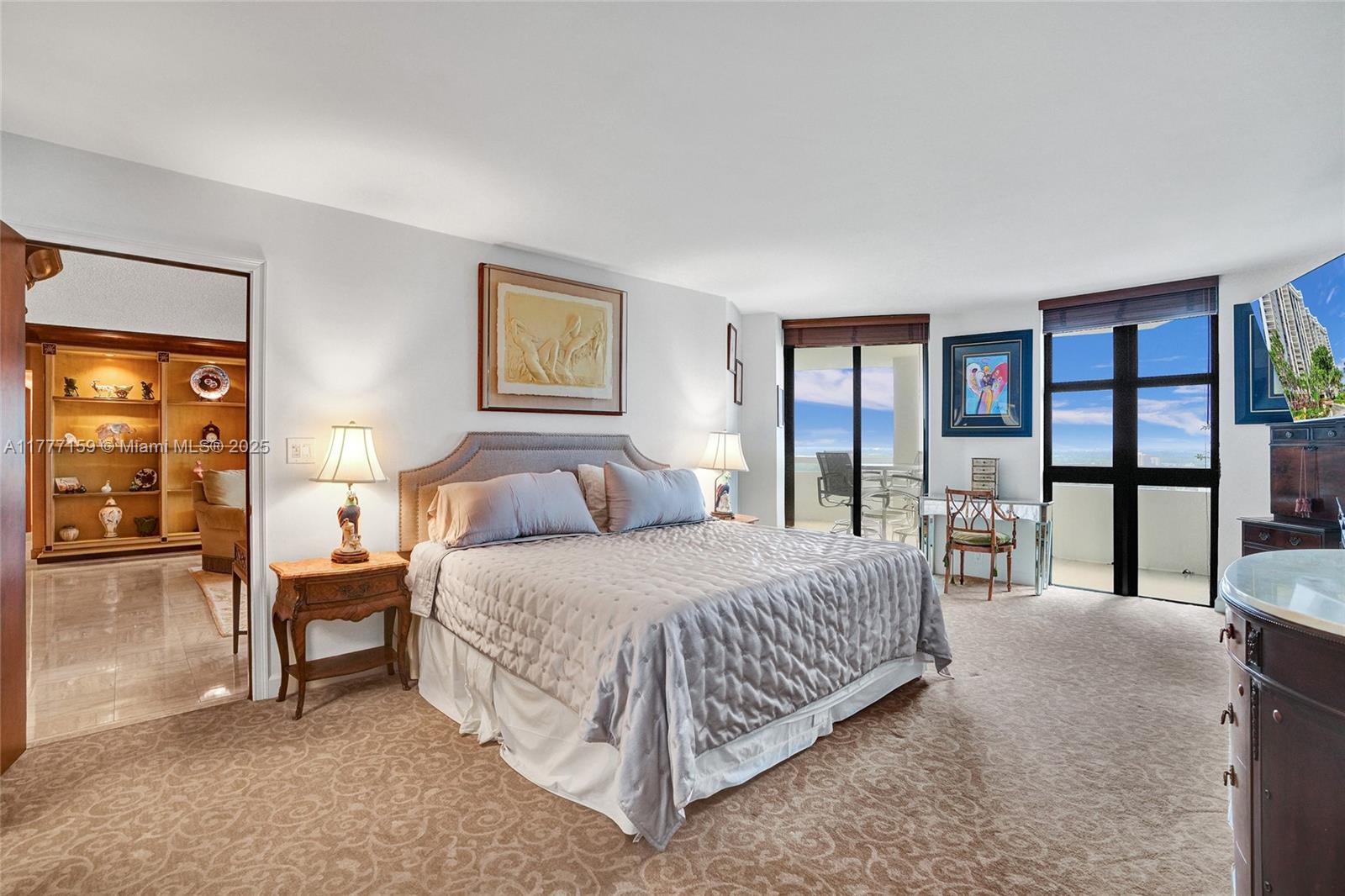 4000 Towerside Ter # 3 Unit: PH-3