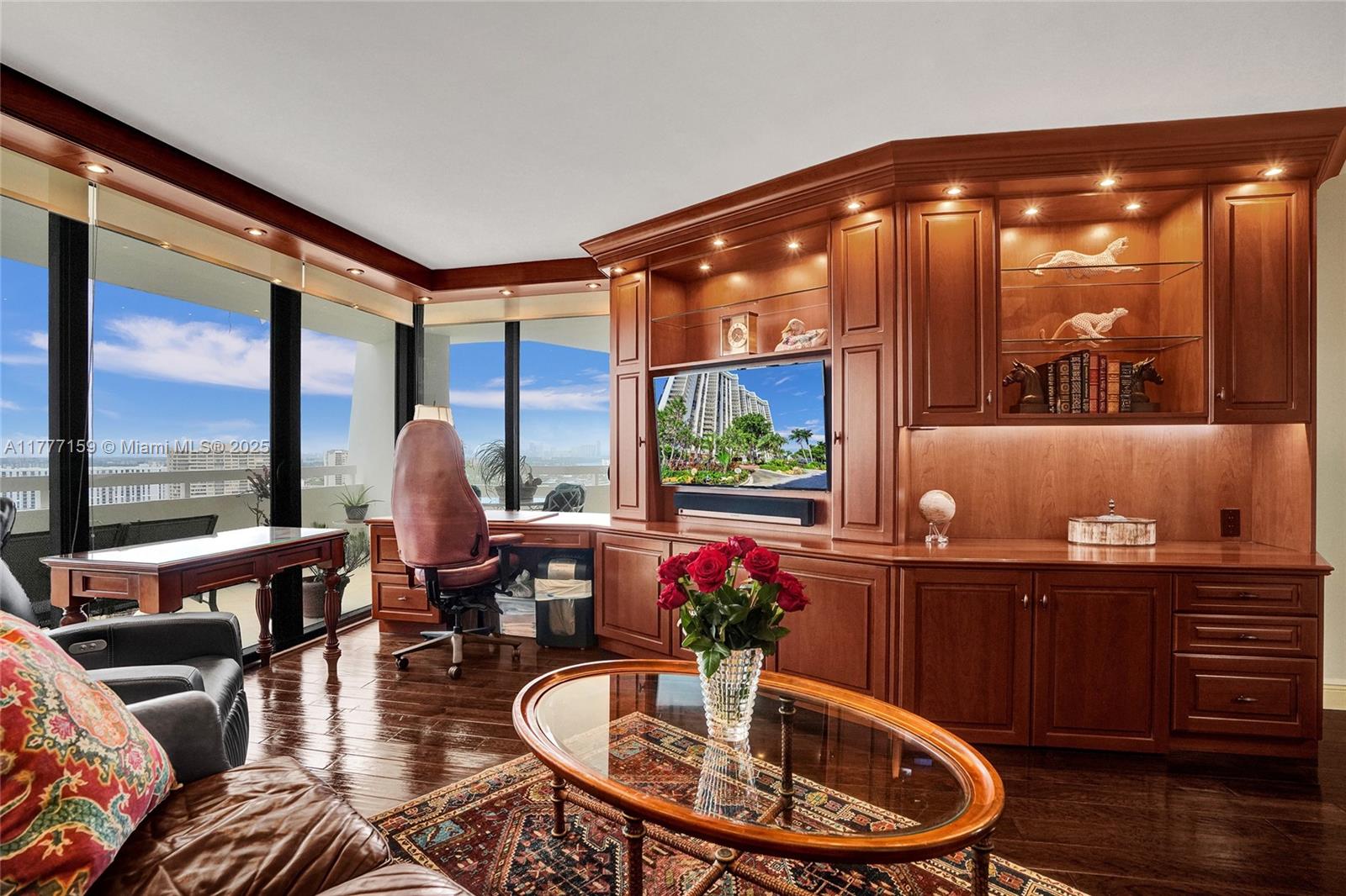 4000 Towerside Ter # 3 Unit: PH-3